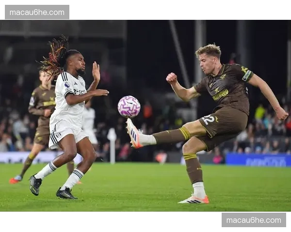 富勒姆边中结合战术执行到位 威尔逊内切射门展现个人能力 富勒姆边中结合战术执行到位 威尔逊内切射门展现个人能力